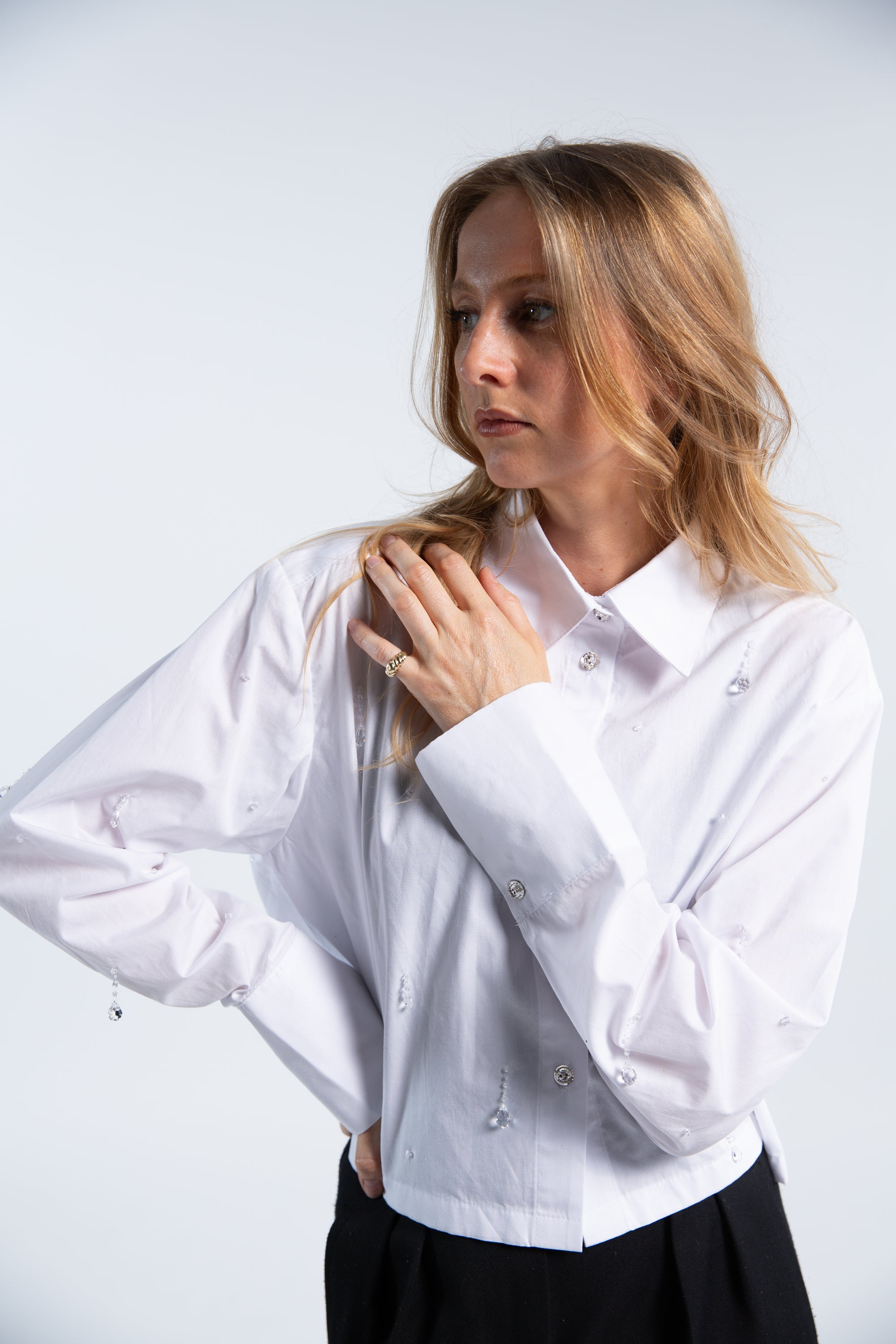 Poplin blouse with drops